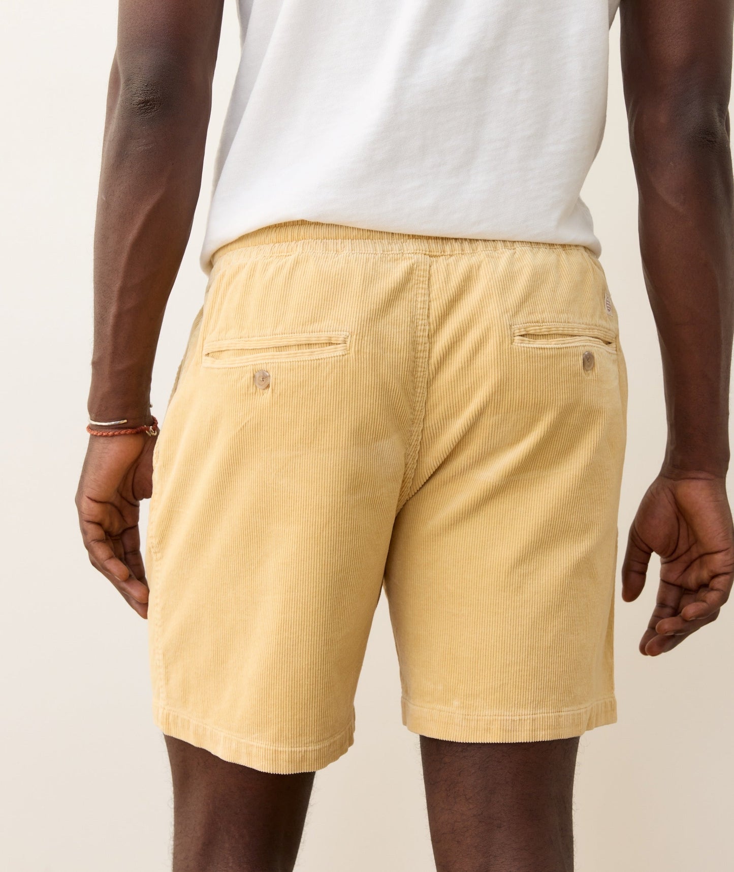 6" Saturday Corduroy Short