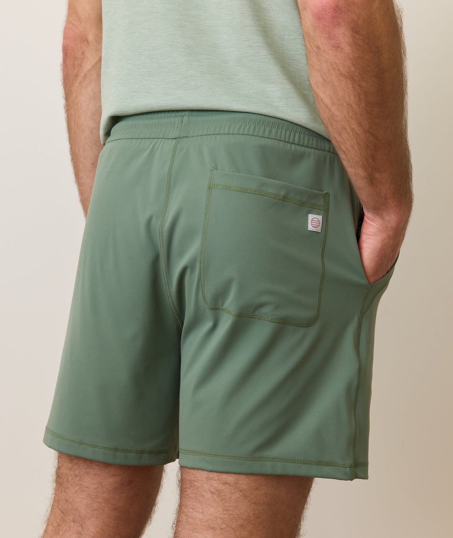 7" Sunday Stretch Short