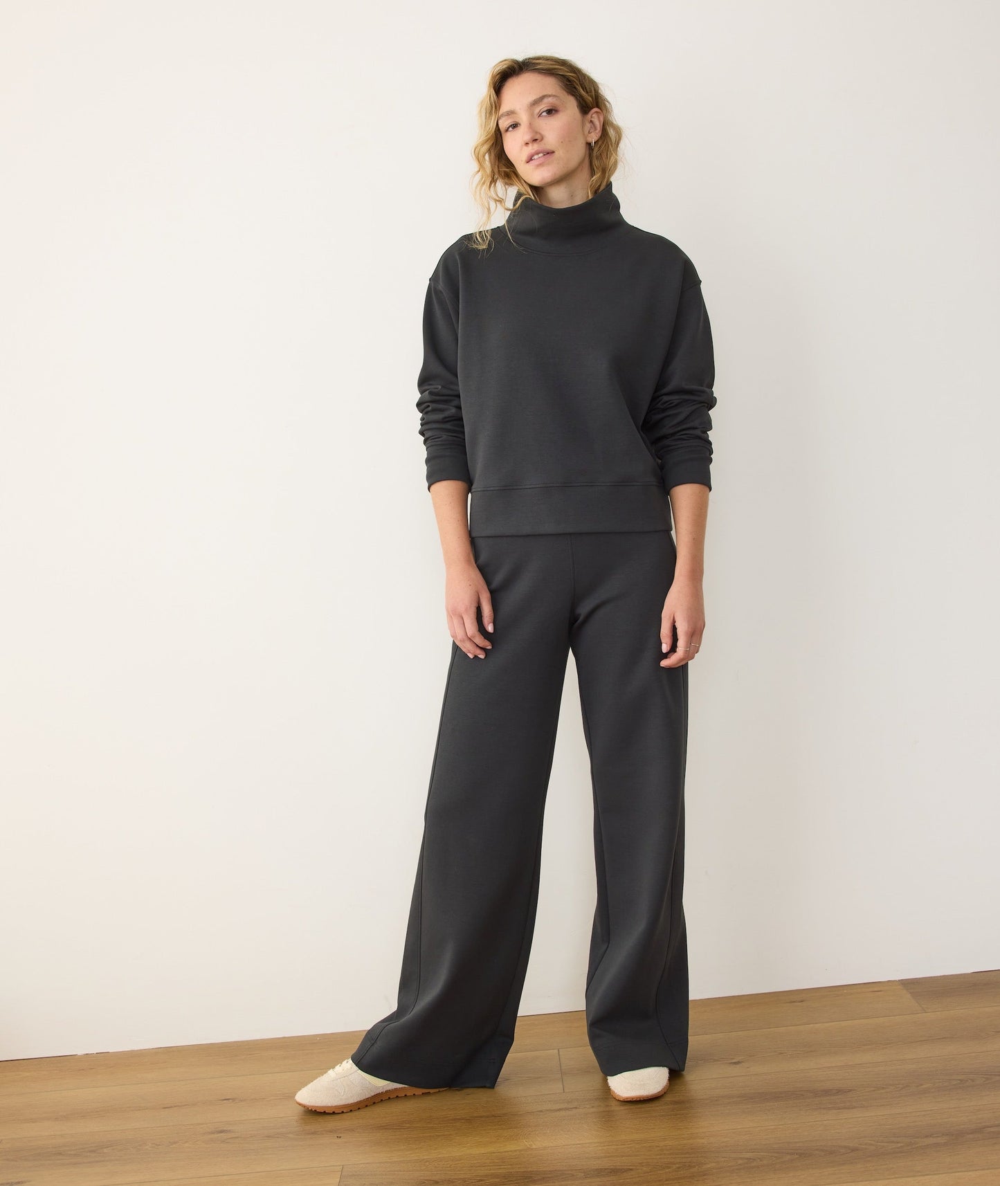 Nova Mock Neck Sweatshirt